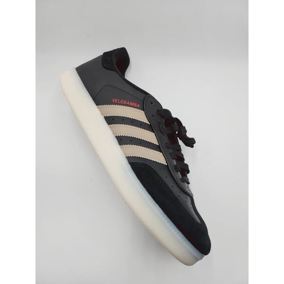 Mens Size 4.5 Adidas Velosamba Sneakers Black Leather Athletic IH5214 women 5.5 main image 5
